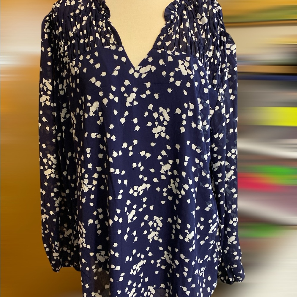 Dokotoo Women’s Boho Chic Floral Navy V-neck Blouse 1X